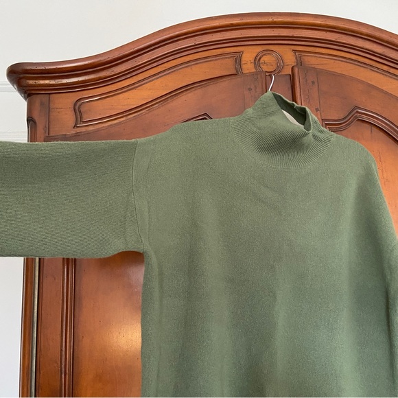 Nap Loungewear 100% Wool Slant Asymmetric Hem Turtleneck In Sage Green - Picture 3 of 11